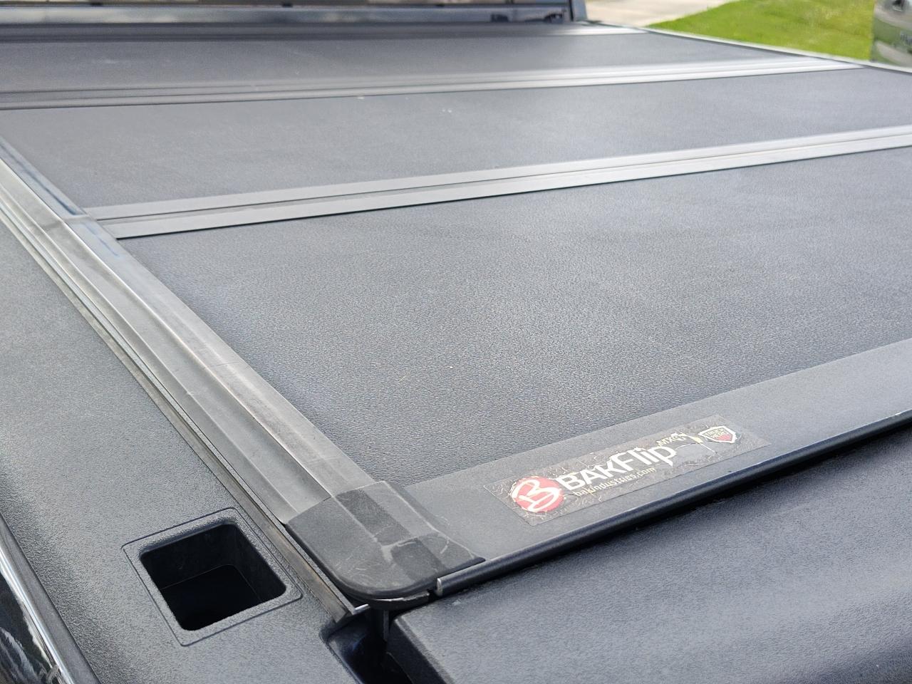 RAM 1500 Classic Lone Star 4x2 Crew Cab 5'7" Box 2019