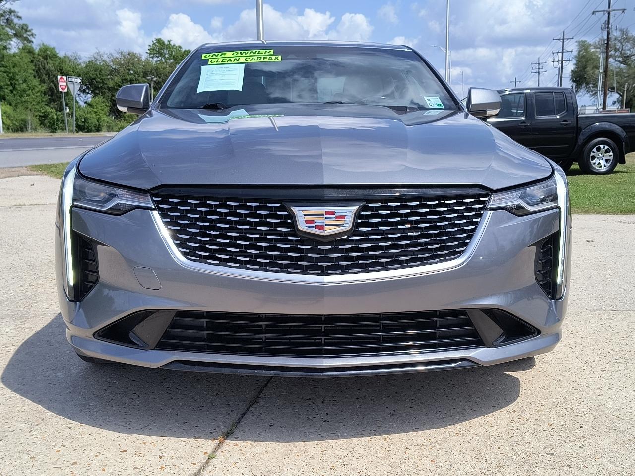 Cadillac CT4 4dr Sdn Premium Luxury 2021