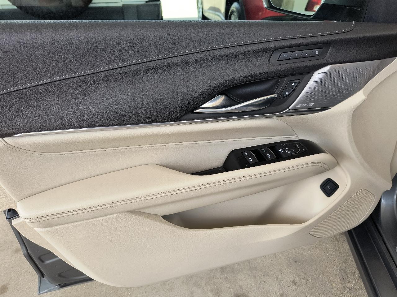 Cadillac CT4 4dr Sdn Premium Luxury 2021