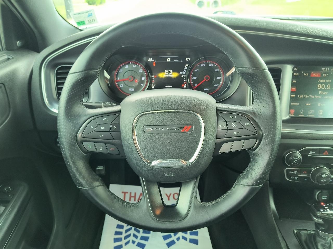 Dodge Charger 4dr Sdn SXT RWD 2016