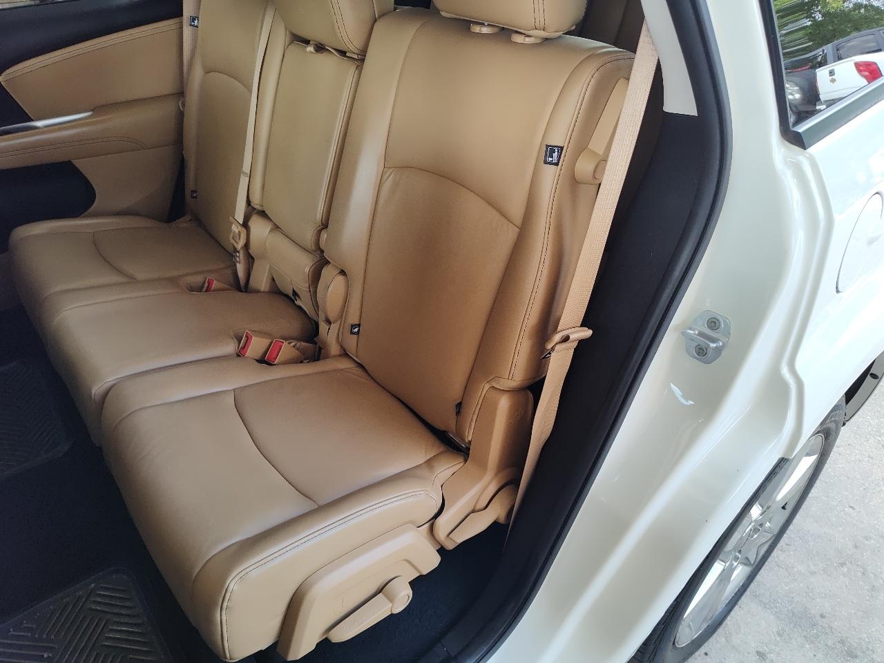 Dodge Journey FWD 4dr Crew 2012