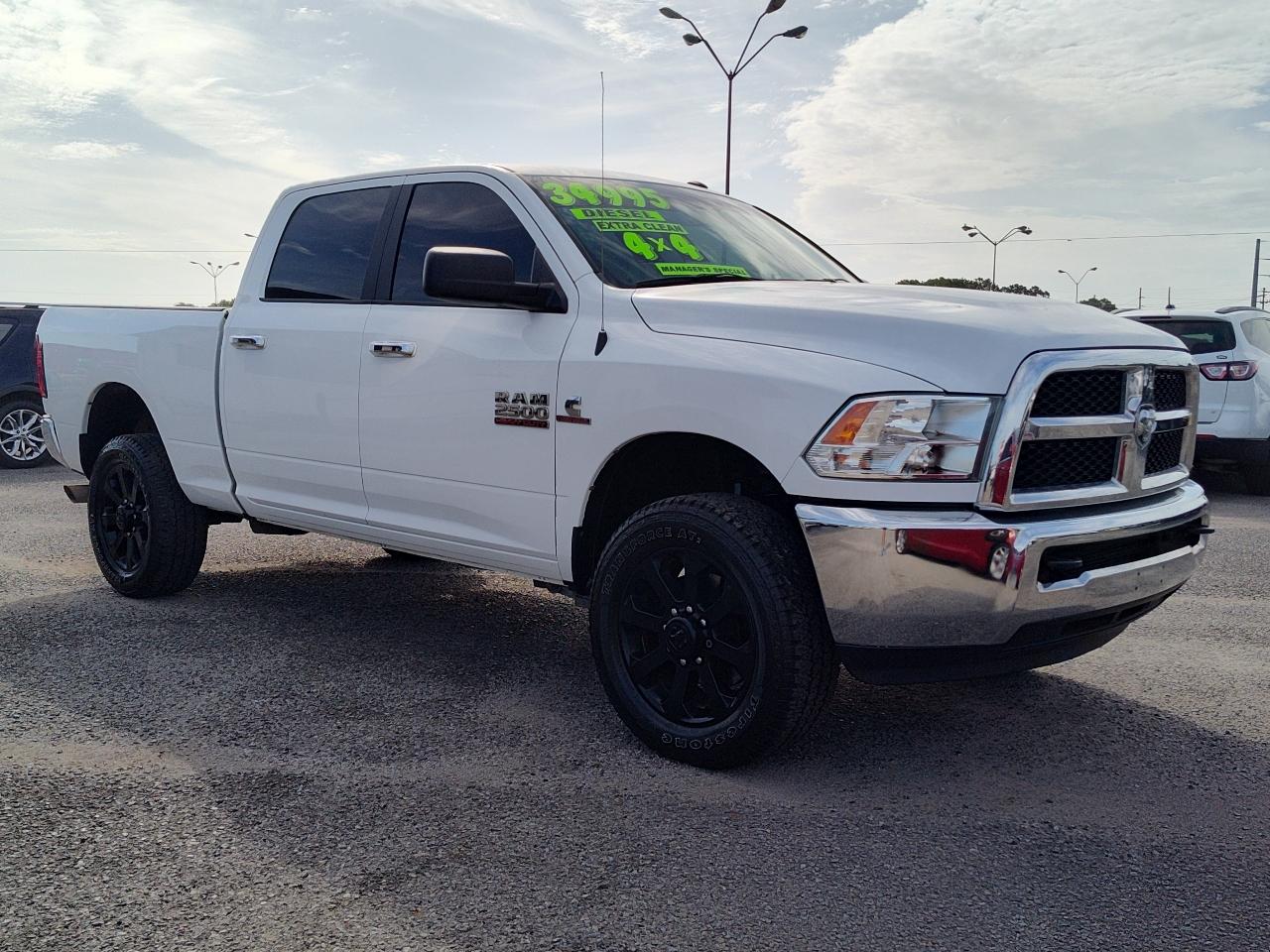 RAM 2500 SLT 4x4 Crew Cab 6'4" Box 2018