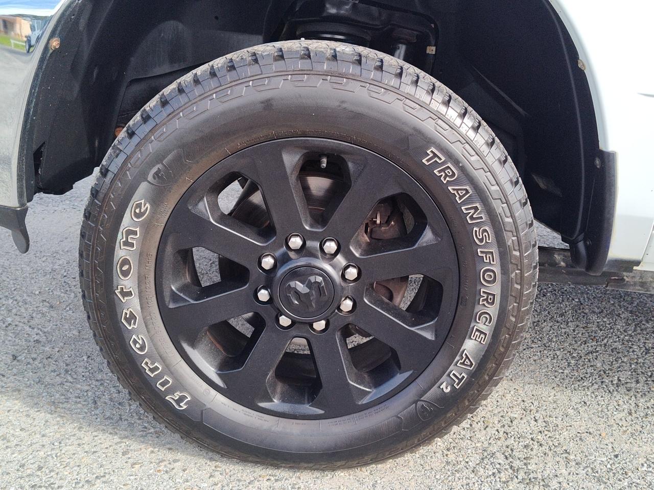 RAM 2500 SLT 4x4 Crew Cab 6'4" Box 2018