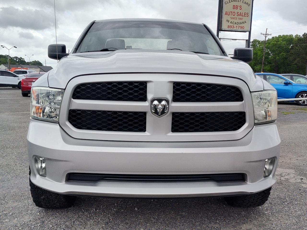 RAM 1500 4WD Quad Cab 140.5" Express 2014