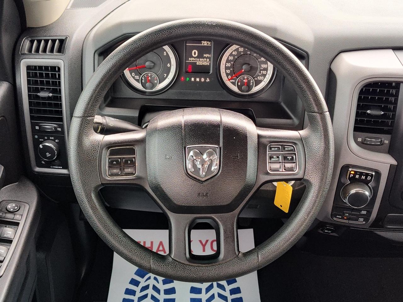 RAM 1500 4WD Quad Cab 140.5" Express 2014