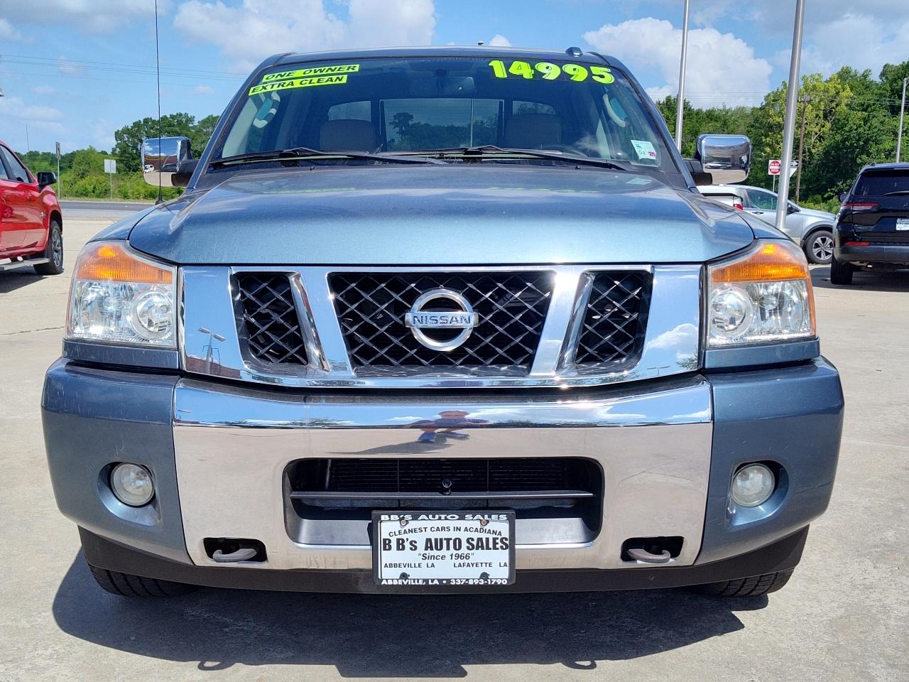 Nissan Titan 2WD Crew Cab SWB LE 2010