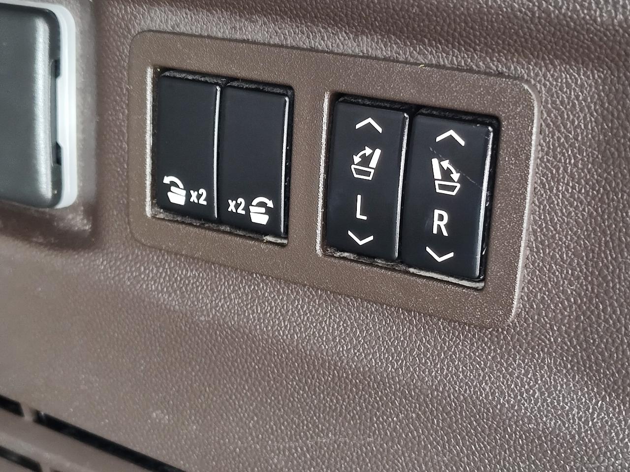 GMC Yukon 2WD 4dr SLT 2022