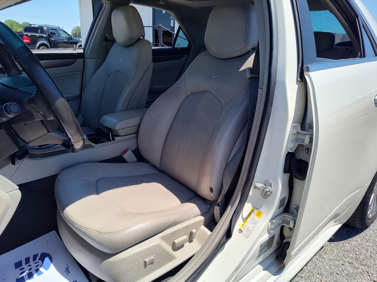 Cadillac CTS Sedan 4dr Sdn 3.6L Performance RWD 2013