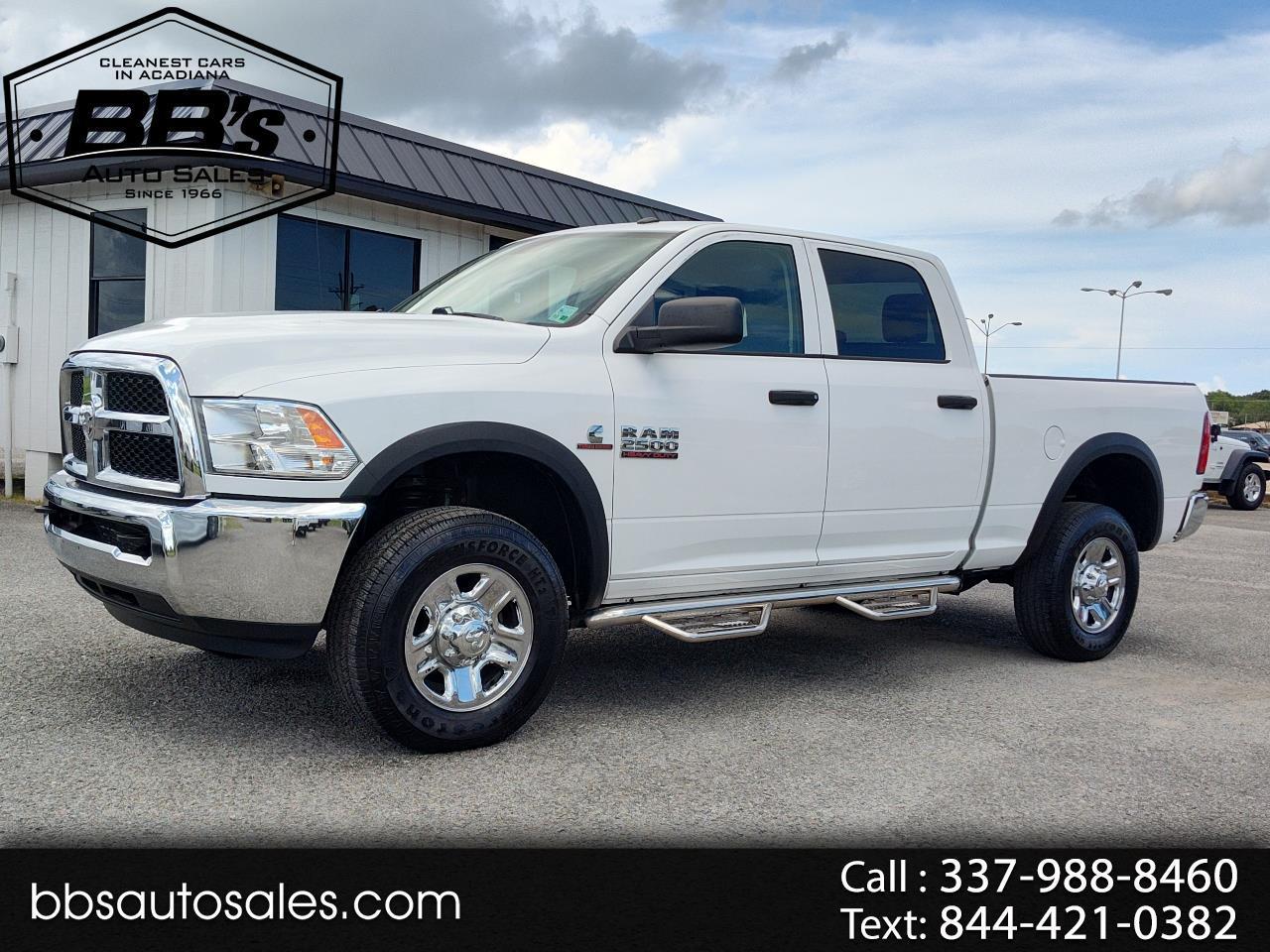 RAM 2500 Tradesman 4x4 Crew Cab 6'4" Box 2017