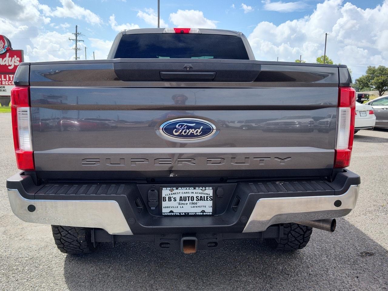 Ford Super Duty F-250 SRW 4WD Crew Cab 156" XLT 2019