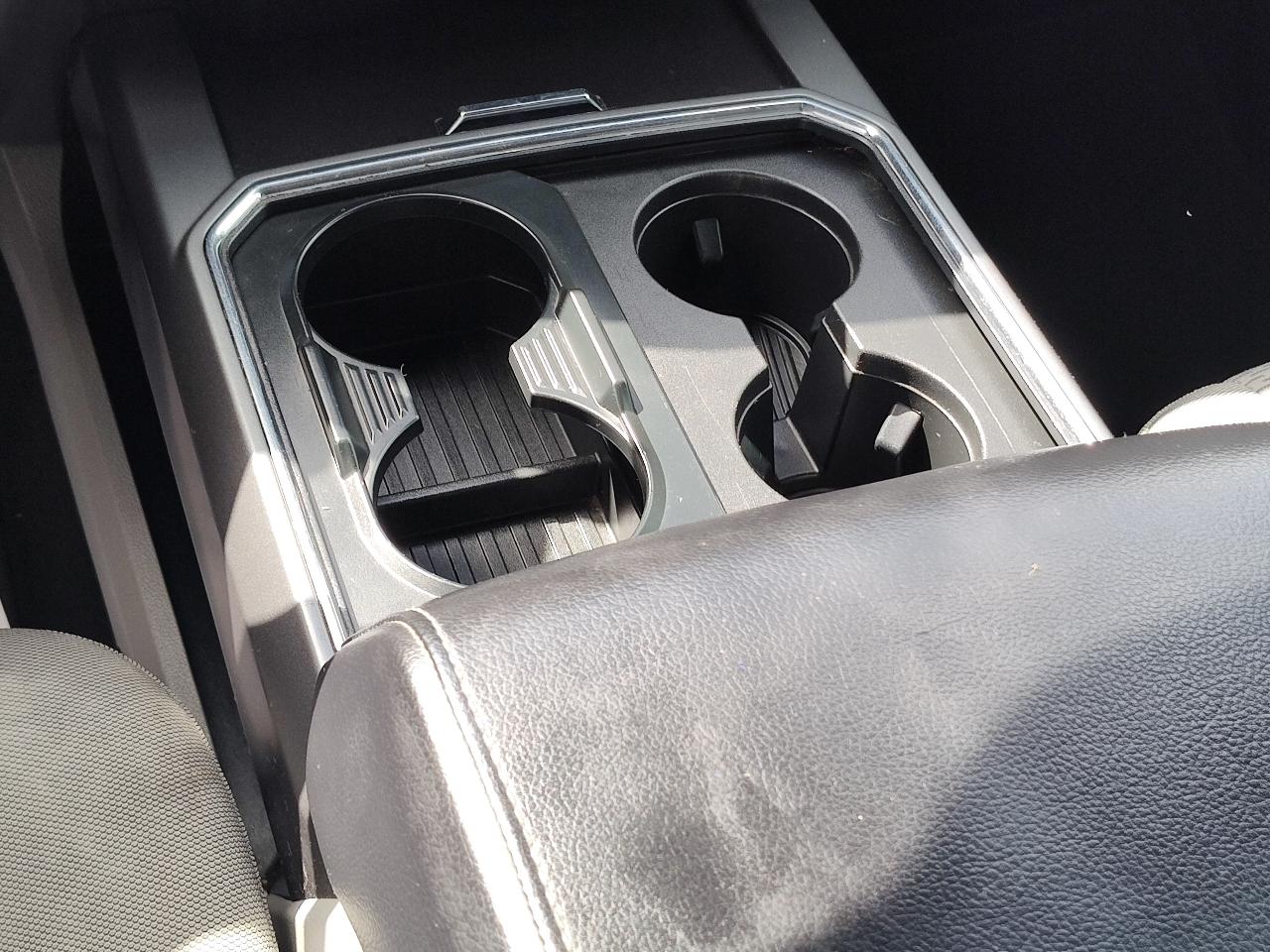 Ford Super Duty F-250 SRW 4WD Crew Cab 156" XLT 2019