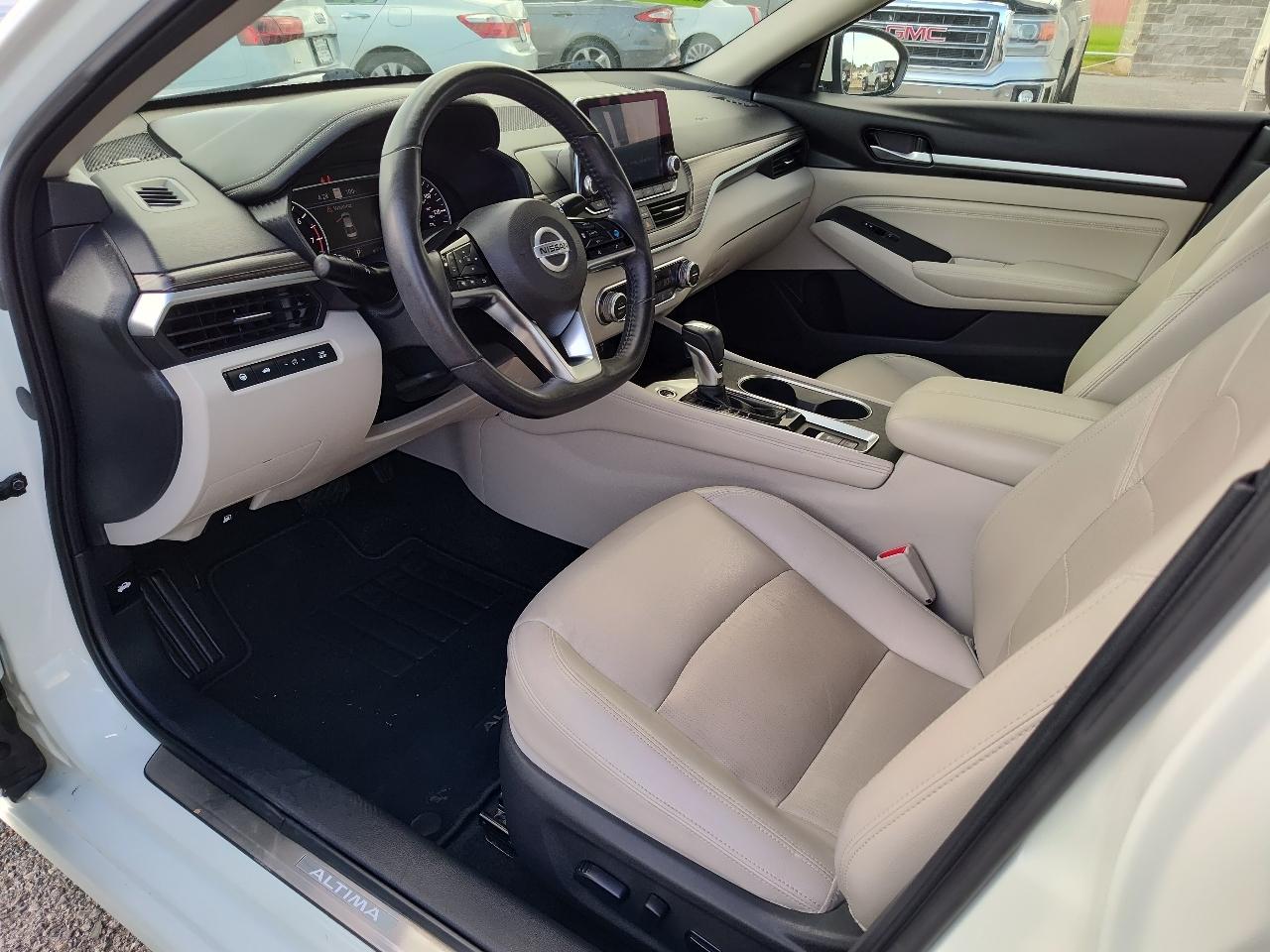 Nissan Altima 2.5 SL Sedan 2019