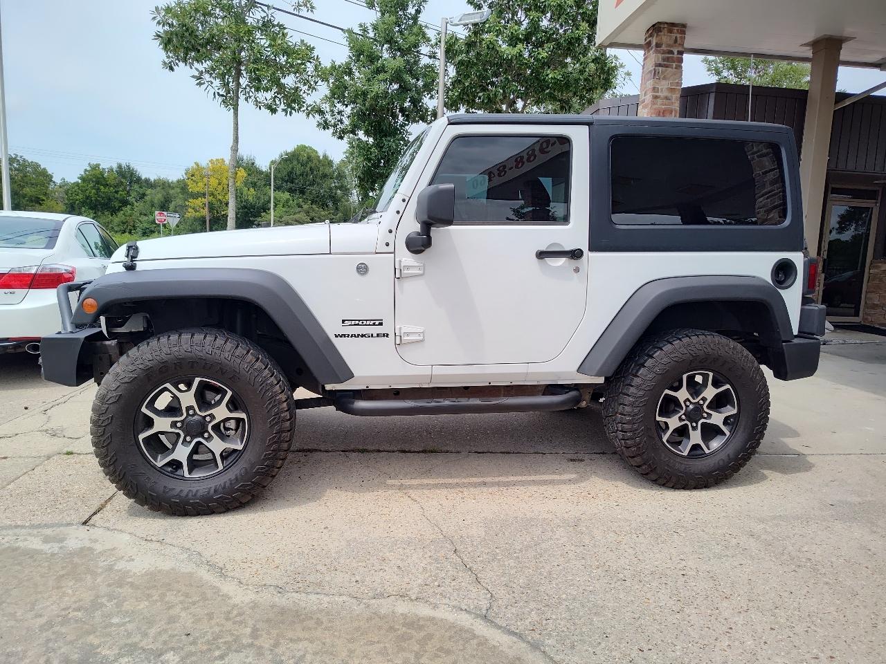 Jeep Wrangler 4WD 2dr Sport 2012