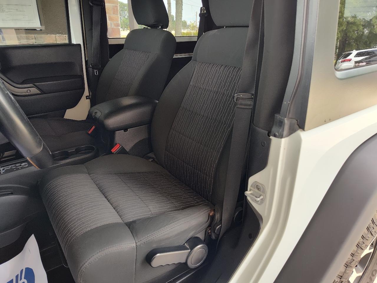 Jeep Wrangler 4WD 2dr Sport 2012