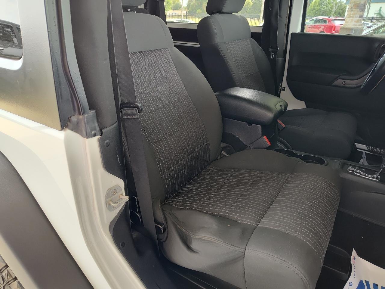 Jeep Wrangler 4WD 2dr Sport 2012