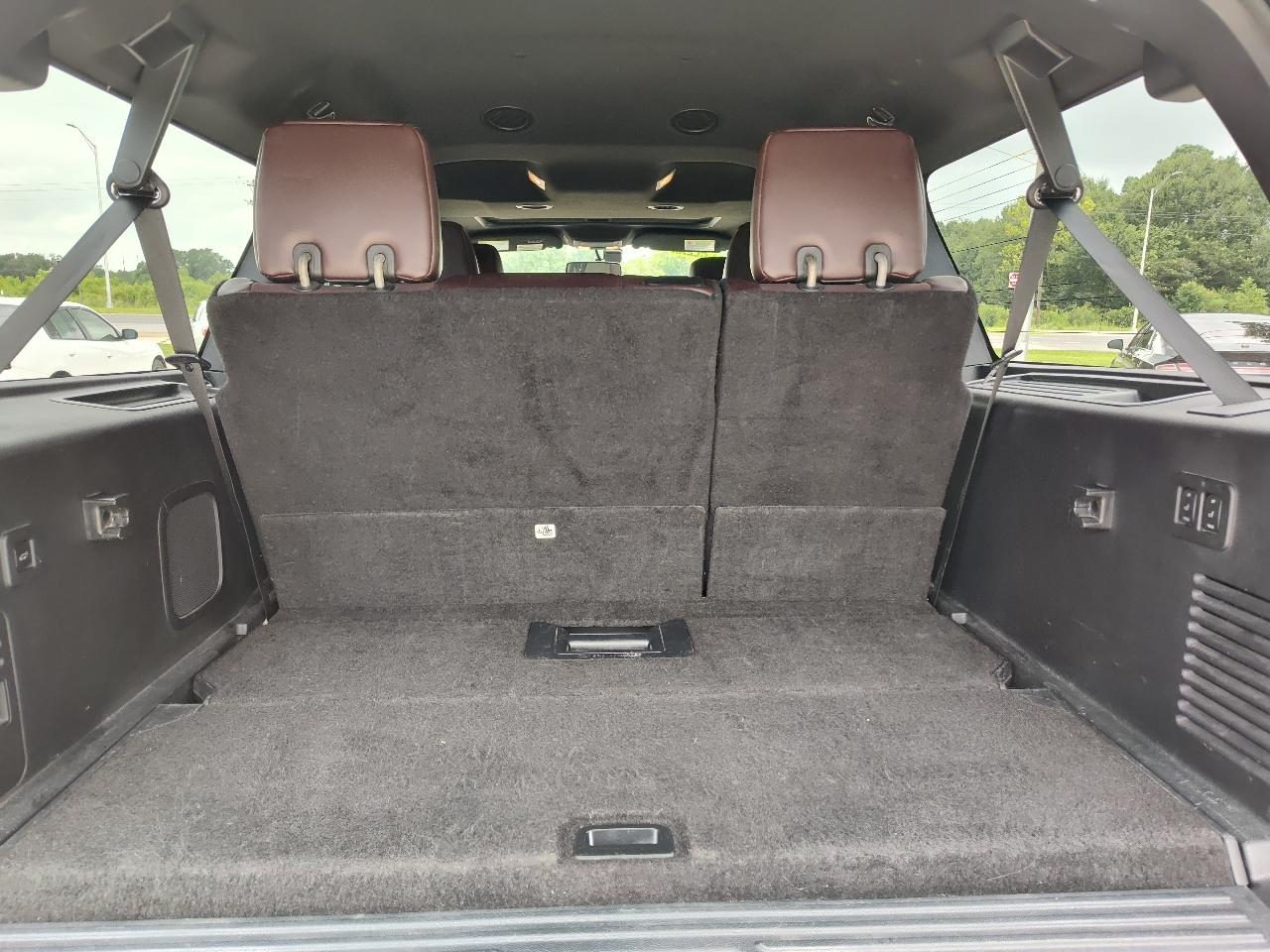 Ford Expedition EL 2WD 4dr Platinum 2015