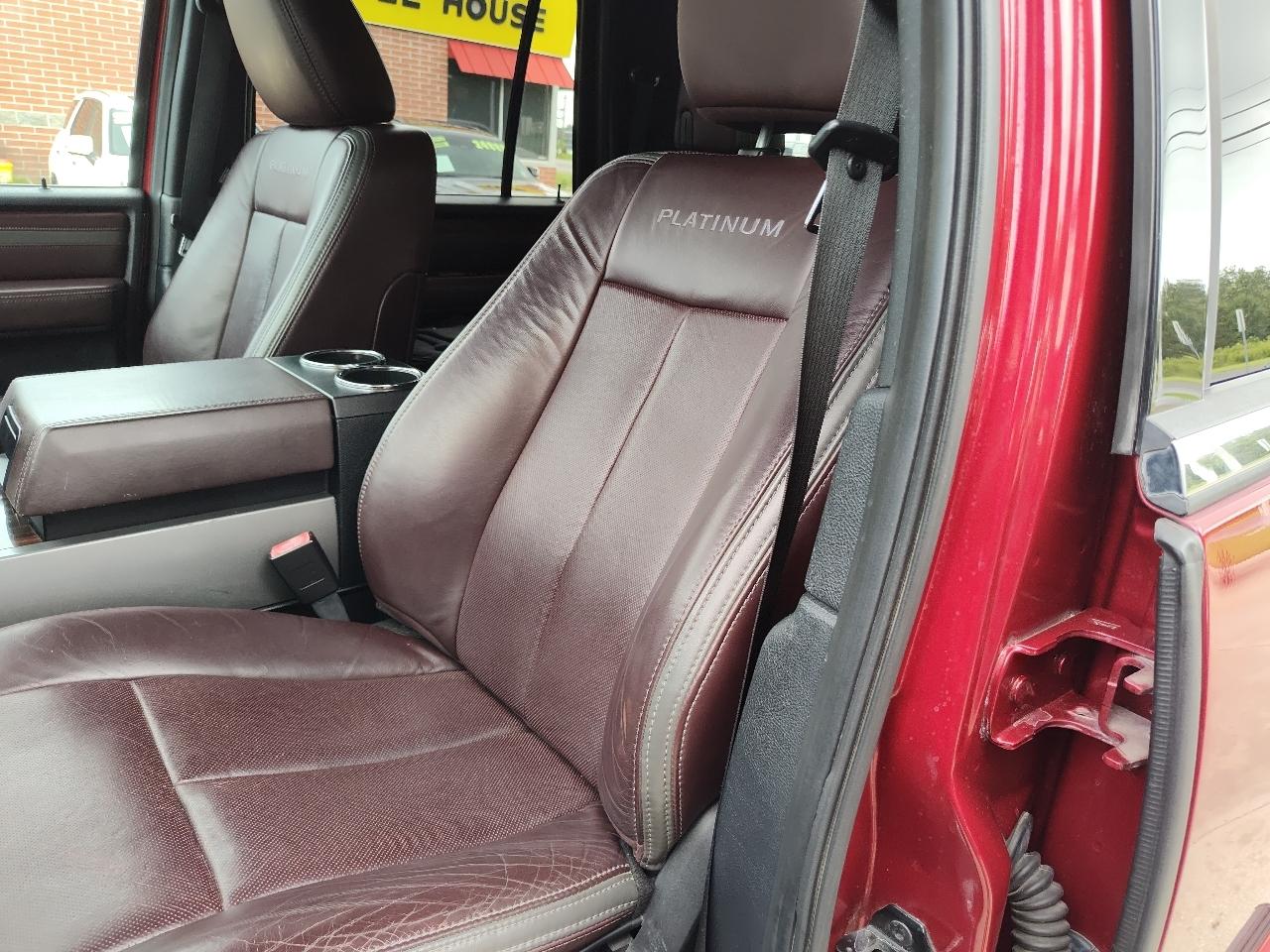 Ford Expedition EL 2WD 4dr Platinum 2015