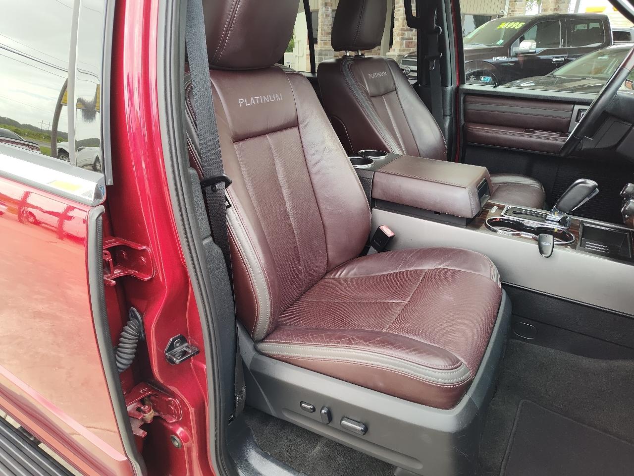 Ford Expedition EL 2WD 4dr Platinum 2015