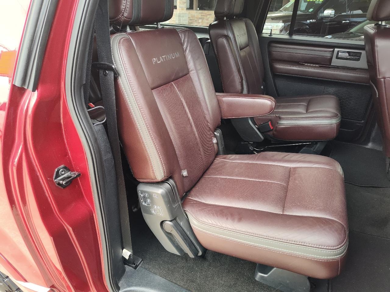 Ford Expedition EL 2WD 4dr Platinum 2015