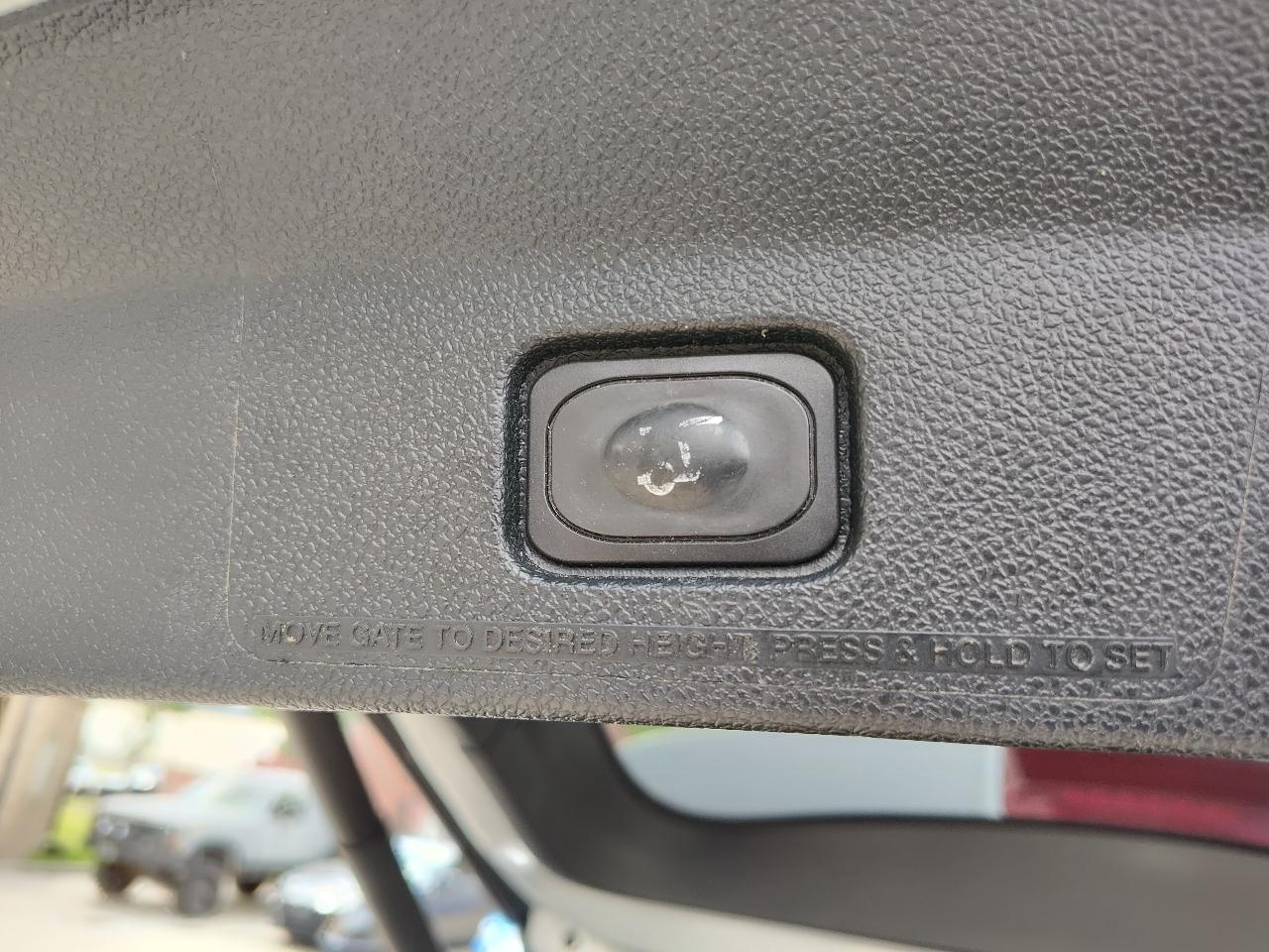 Ford Explorer XLT FWD 2019