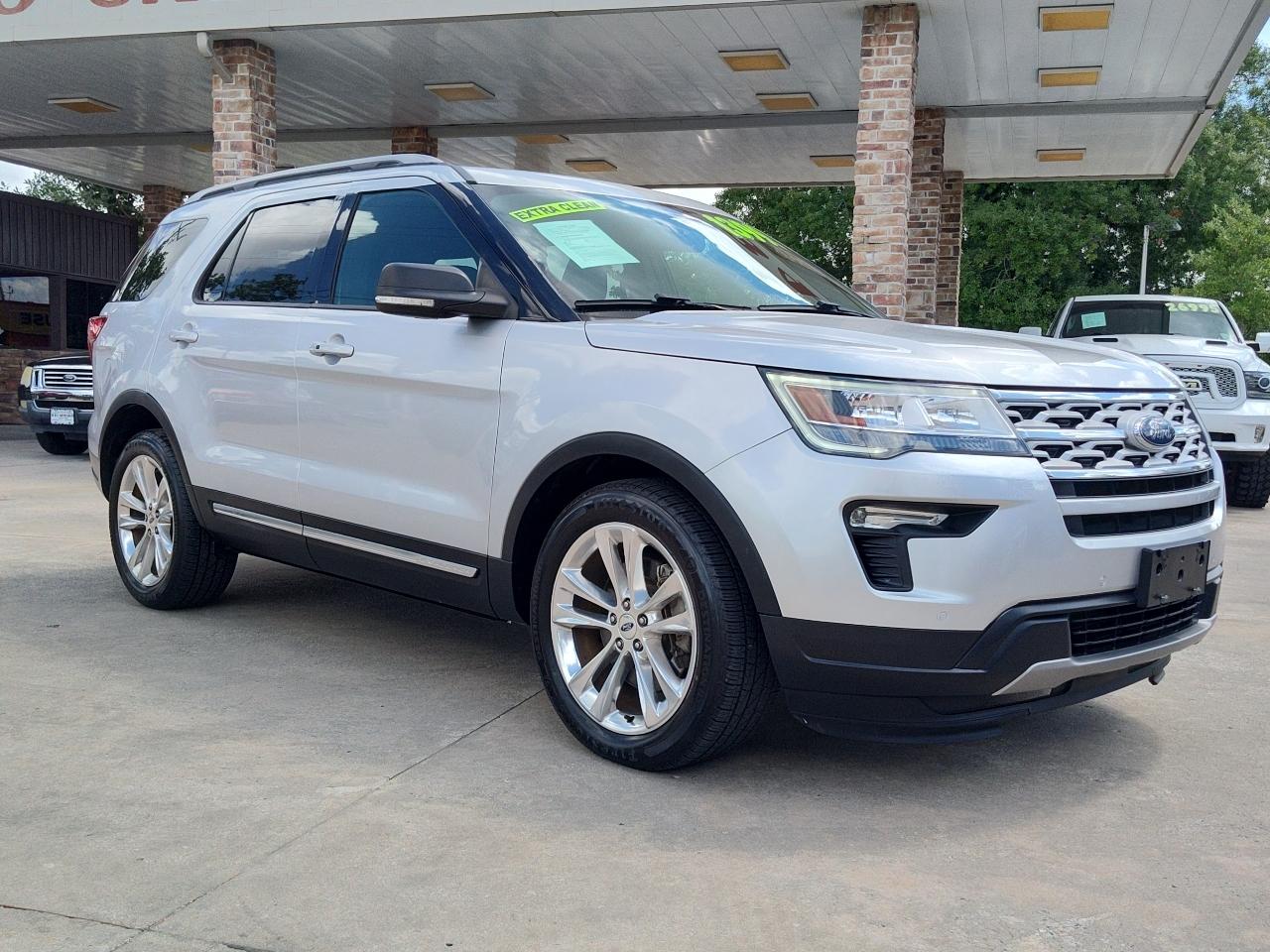 Ford Explorer XLT FWD 2019