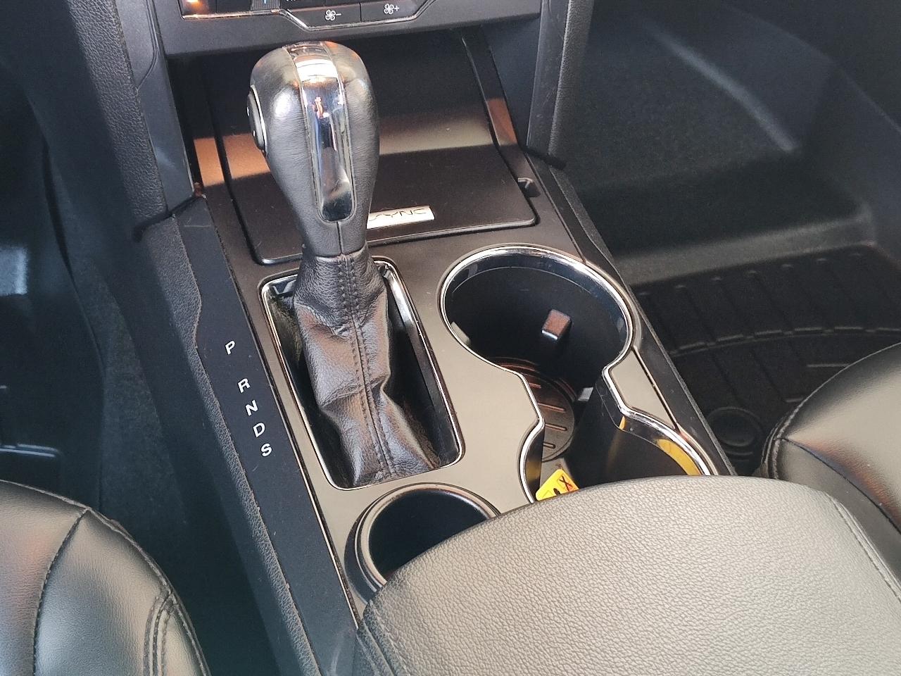 Ford Explorer XLT FWD 2019