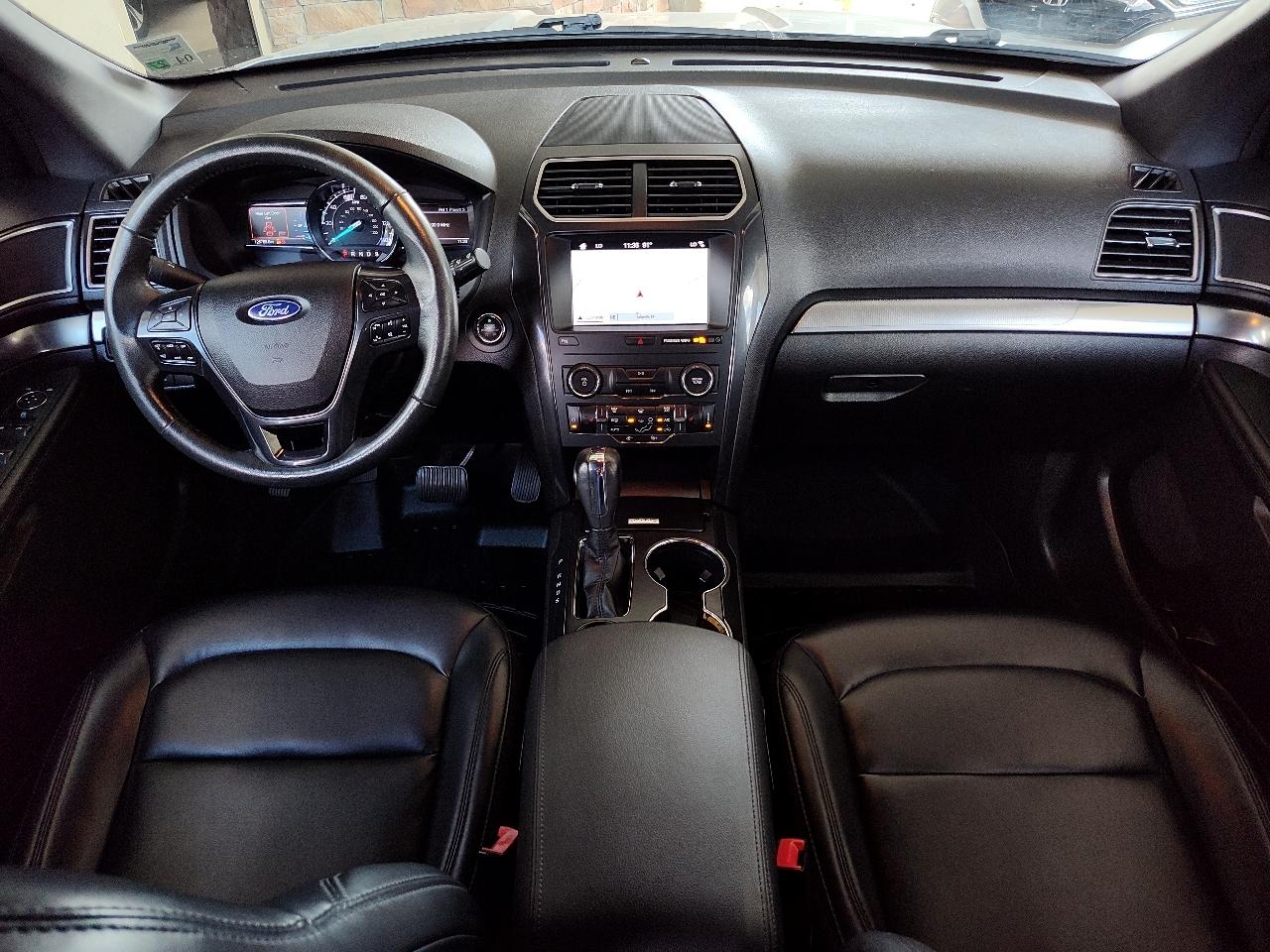 Ford Explorer XLT FWD 2019