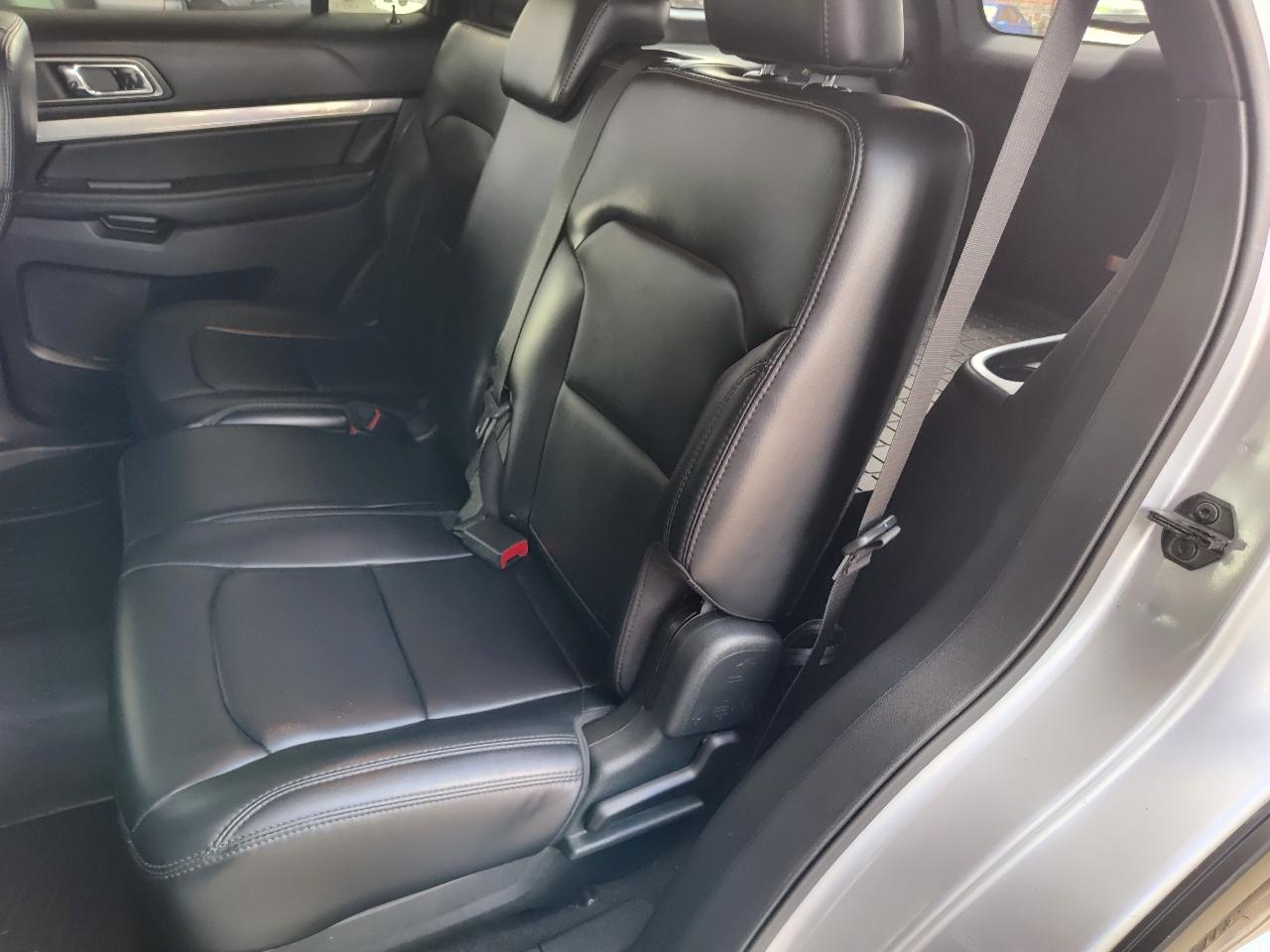 Ford Explorer XLT FWD 2019