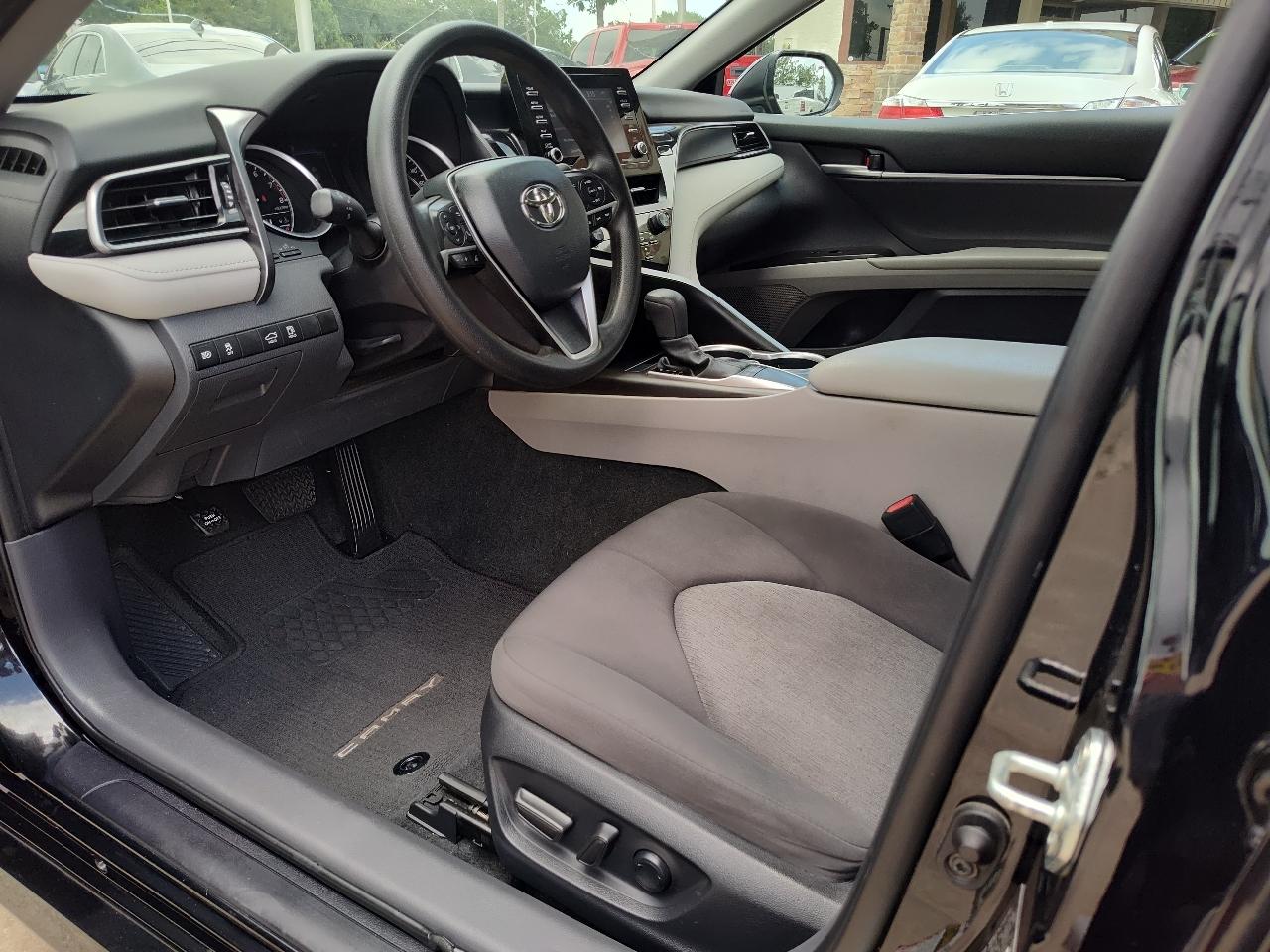 Toyota Camry LE Auto (Natl) 2023
