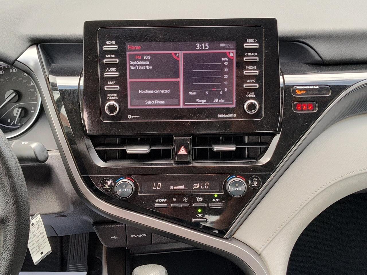 Toyota Camry LE Auto (Natl) 2023