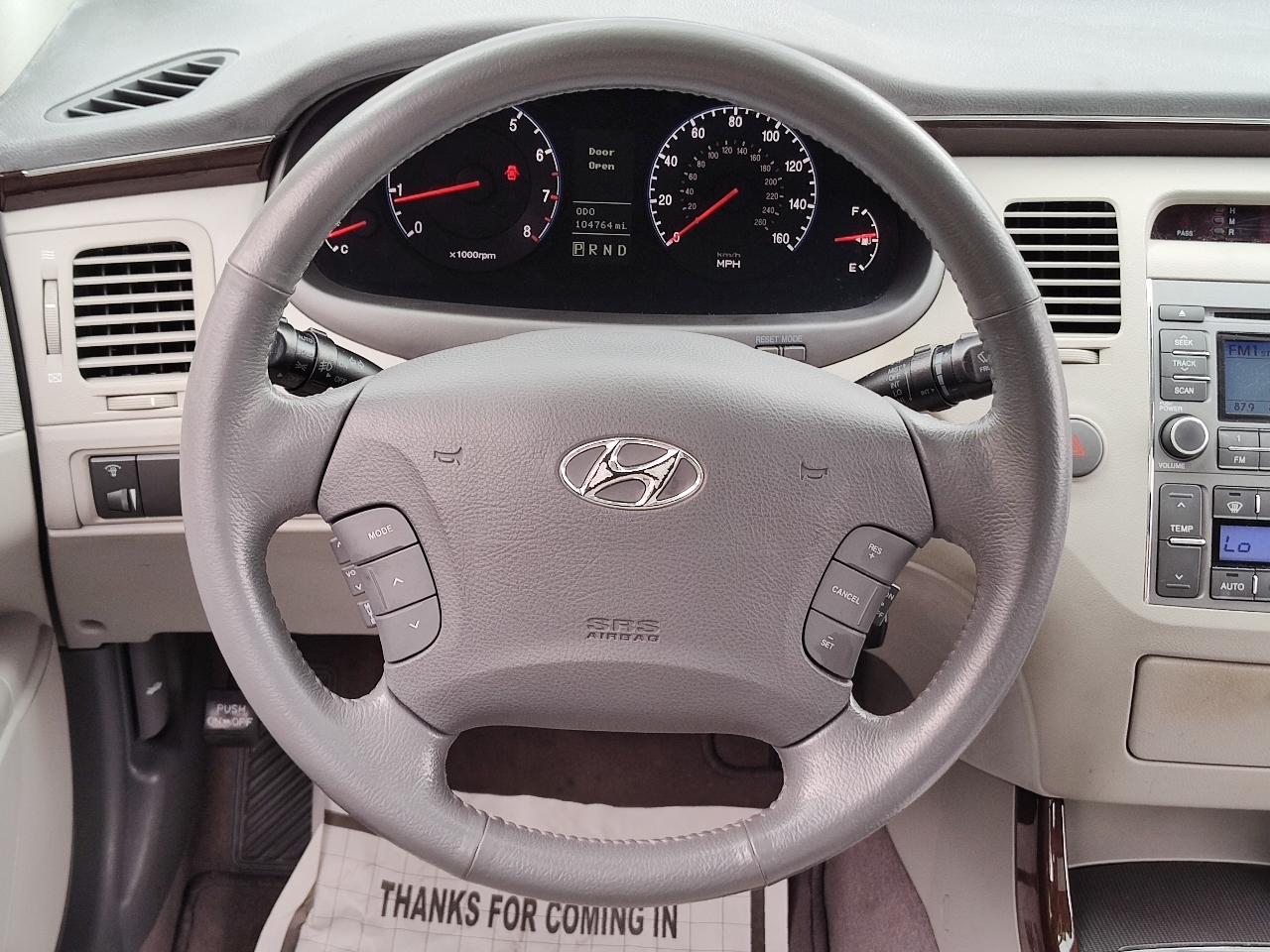 Hyundai Azera 4dr Sdn GLS 2009