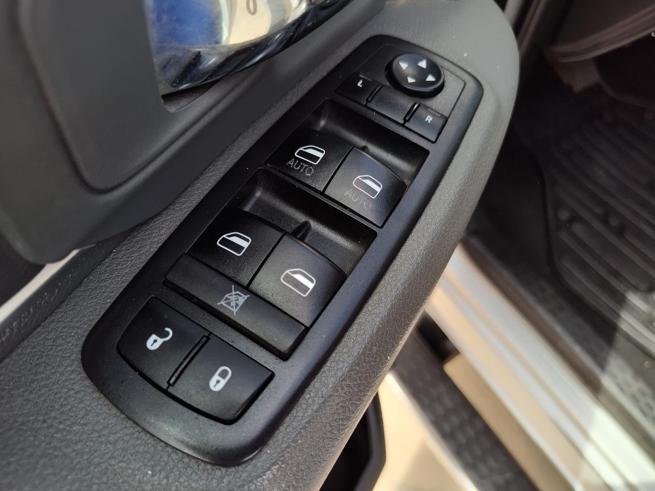 RAM 2500 Lone Star 4x4 Crew Cab 6'4" Box 2018