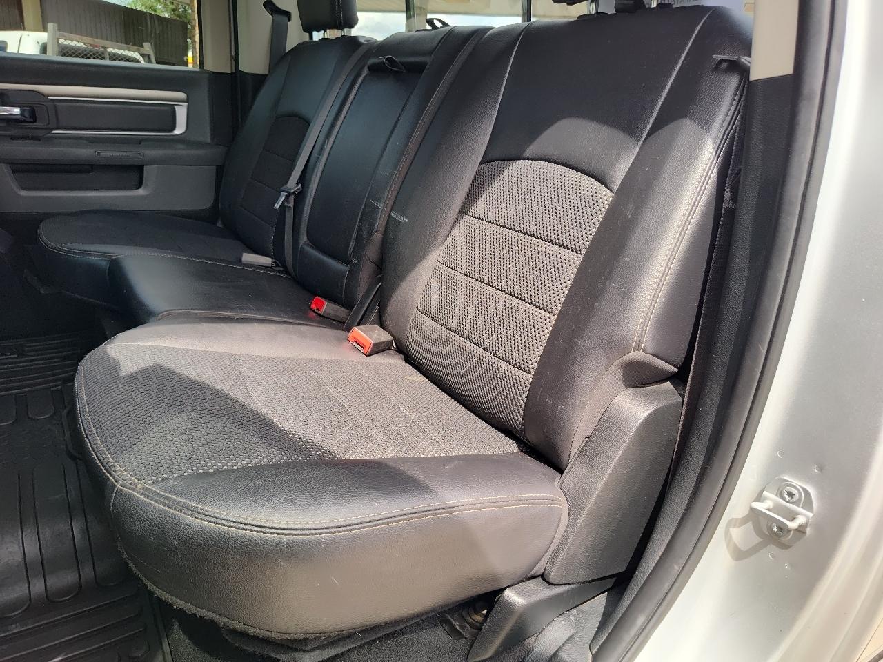 RAM 2500 Lone Star 4x4 Crew Cab 6'4" Box 2018