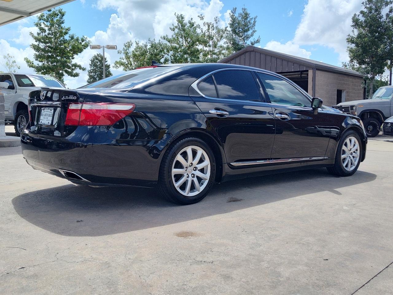 Lexus LS 460 4dr Sdn 2008