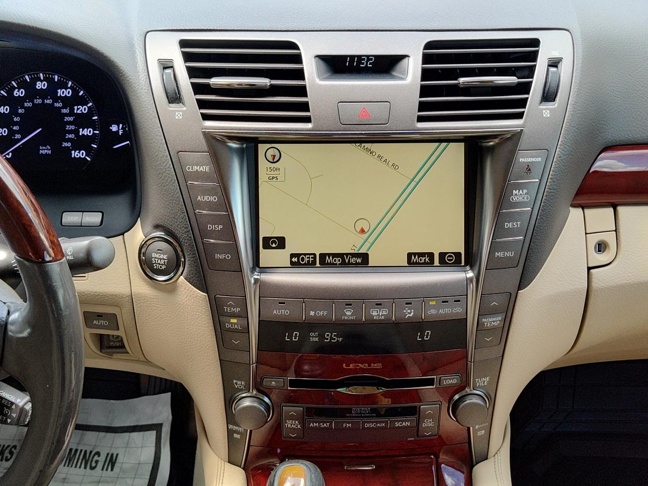 Lexus LS 460 4dr Sdn 2008