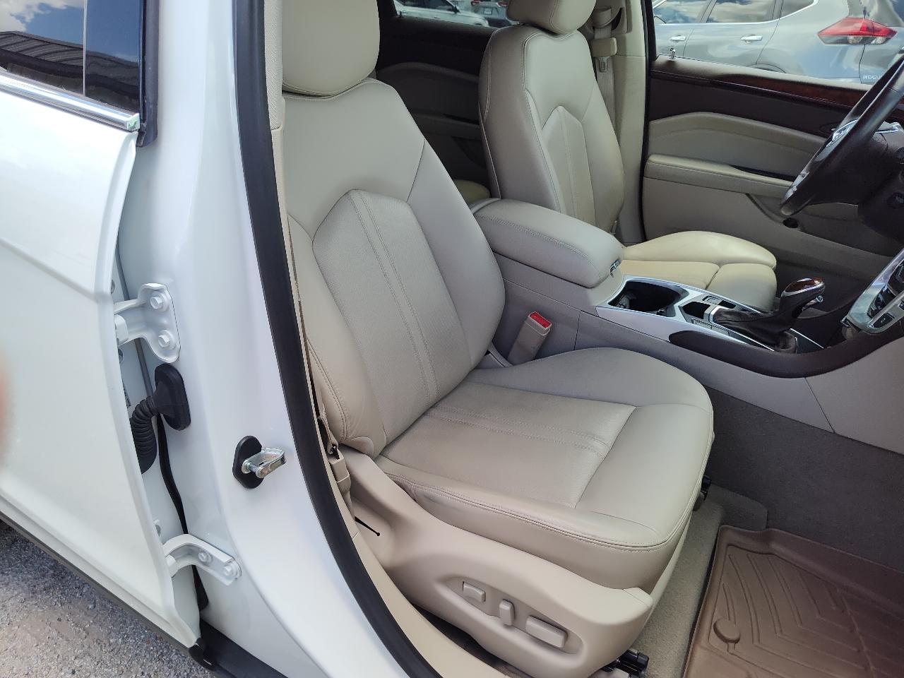 Cadillac SRX FWD 4dr Luxury Collection 2013