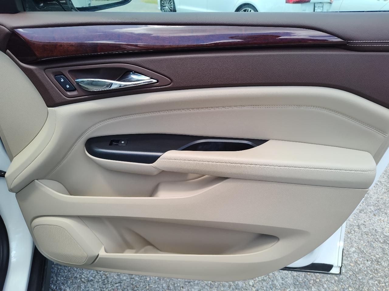 Cadillac SRX FWD 4dr Luxury Collection 2013