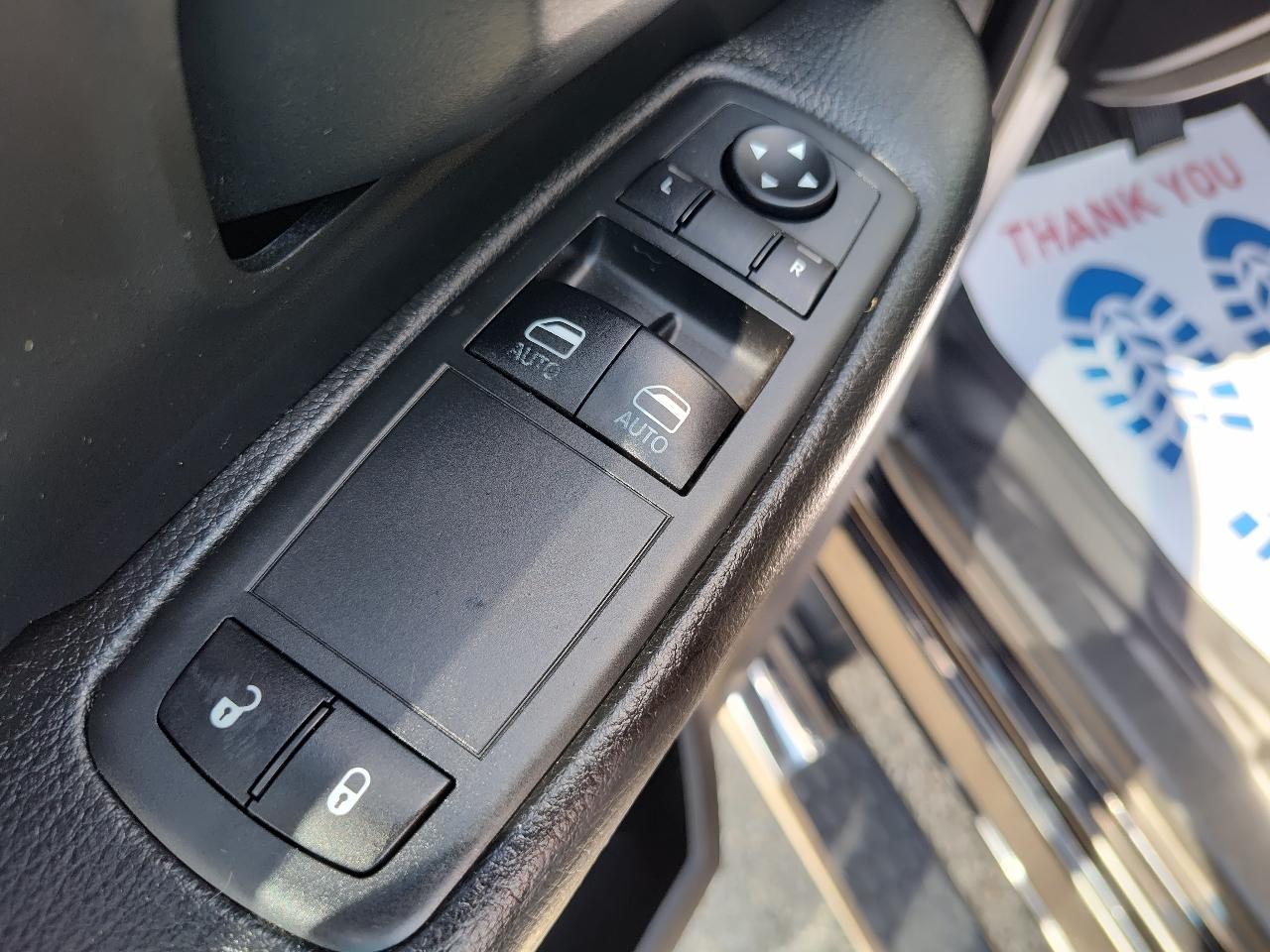 RAM 2500 Tradesman 4x4 Reg Cab 8' Box 2020