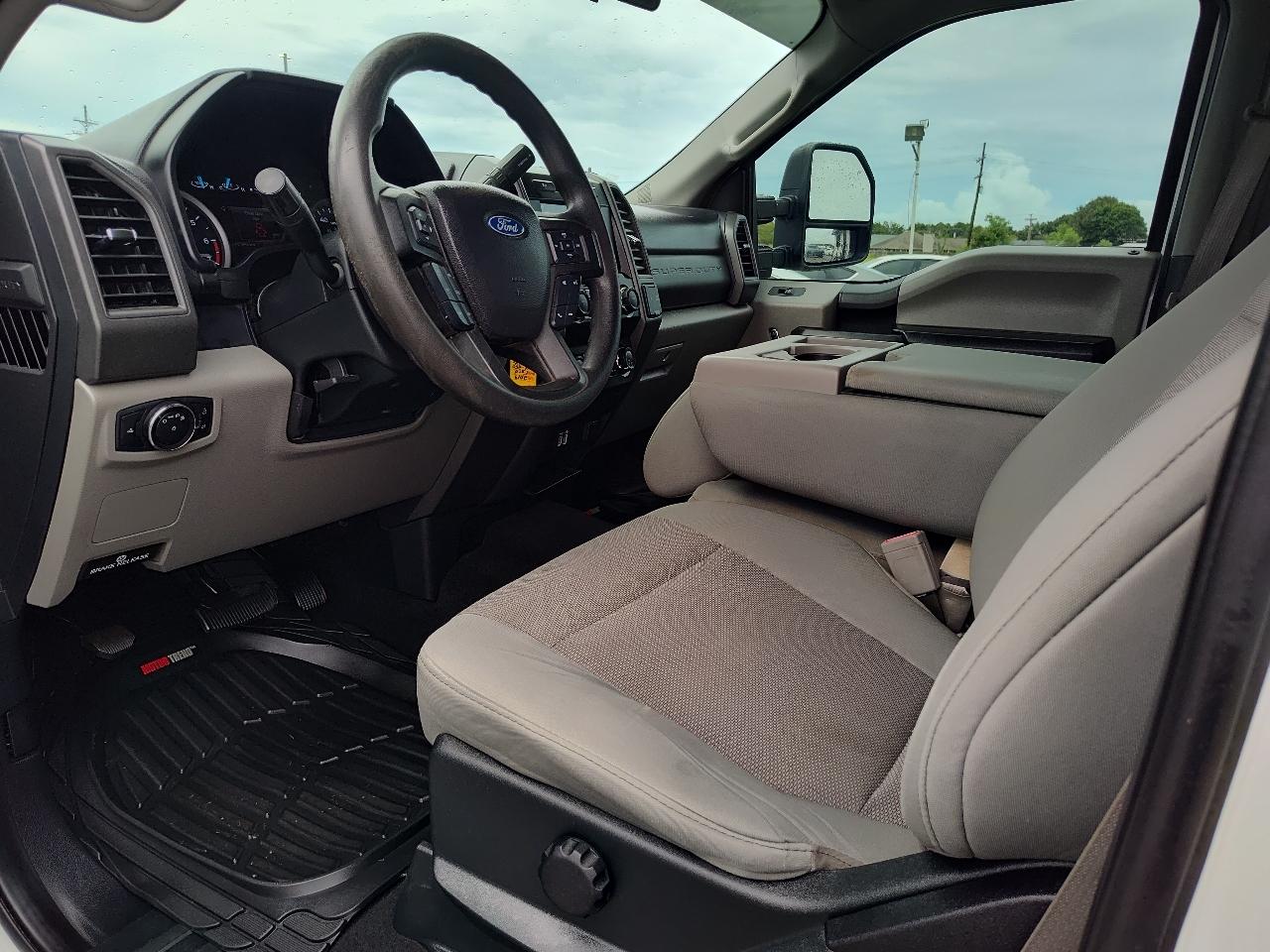 Ford Super Duty F-250 SRW 4WD Crew Cab 156" FX4 2019