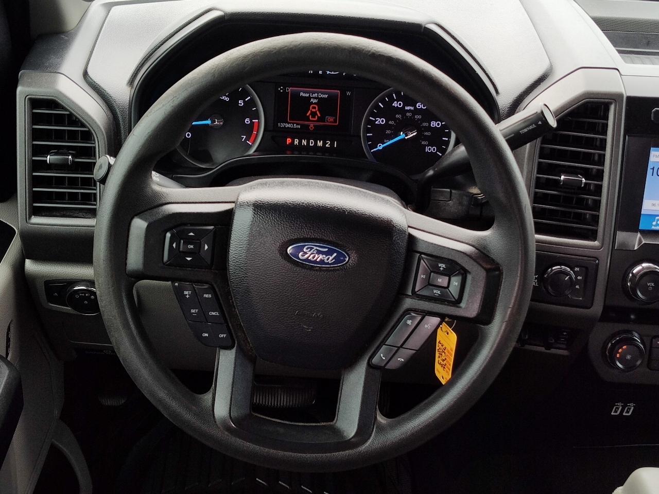 Ford Super Duty F-250 SRW 4WD Crew Cab 156" FX4 2019