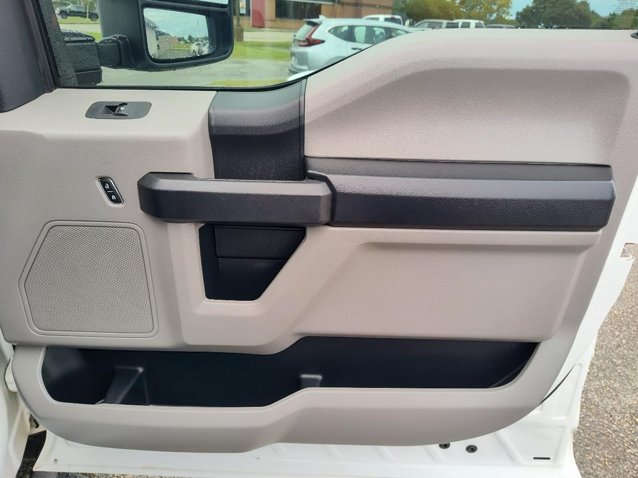 Ford Super Duty F-250 SRW 4WD Crew Cab 156" FX4 2019