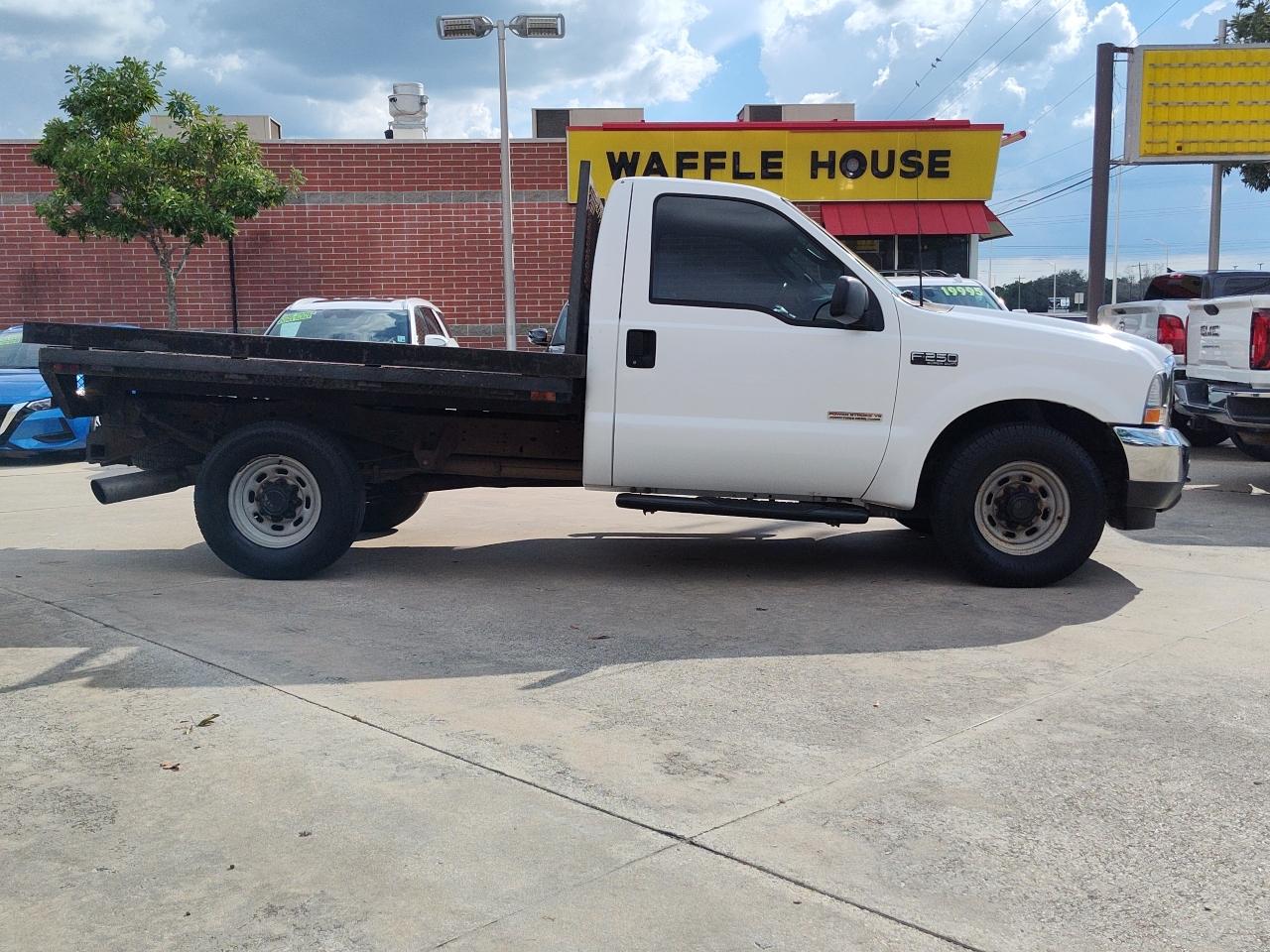Ford Super Duty F-250 Reg Cab 137" XLT 2003