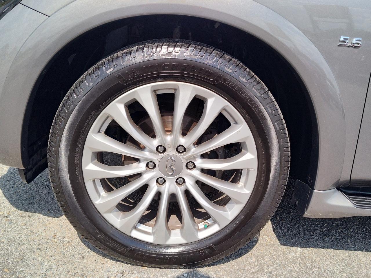 Infiniti QX80 2WD 4dr 2015