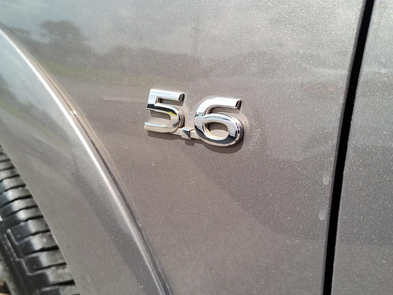 Infiniti QX80 2WD 4dr 2015