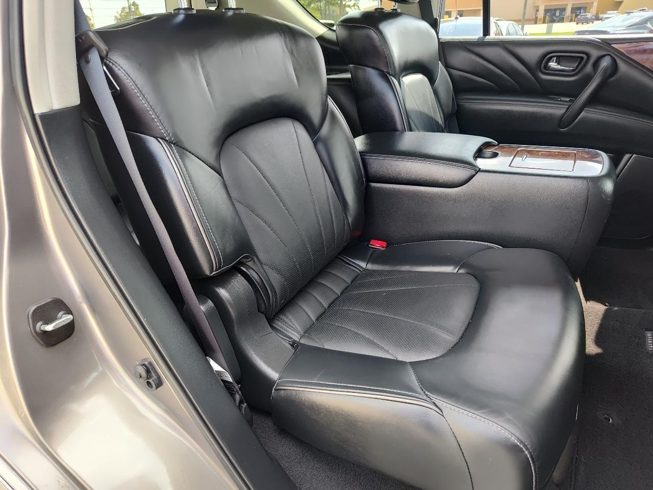 Infiniti QX80 2WD 4dr 2015