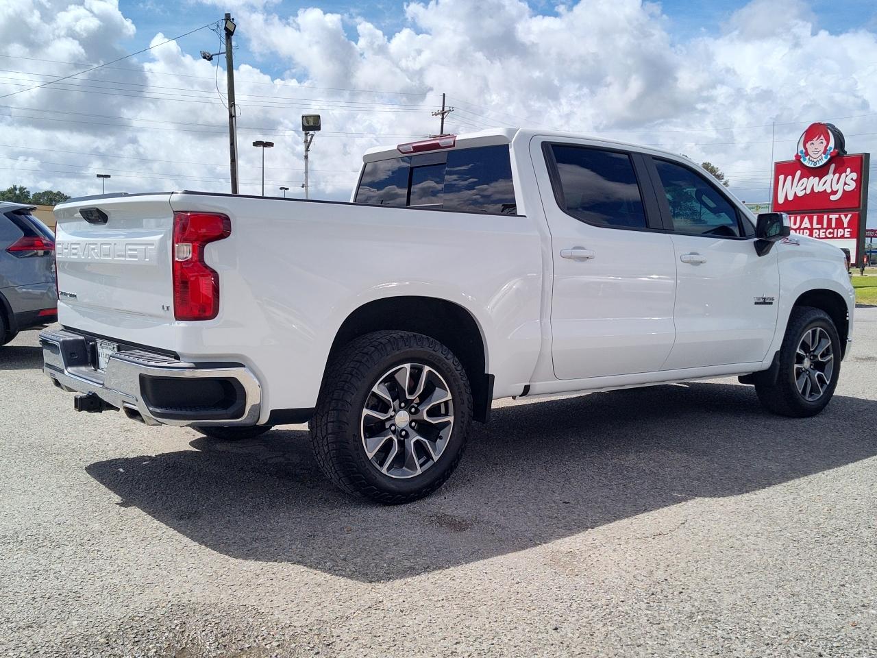 Chevrolet Silverado 1500 LT Z71 Crew Cab 4WD 2023