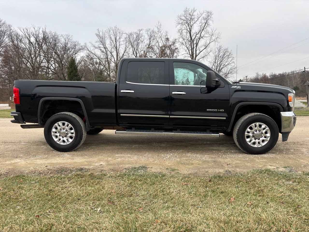 GMC Sierra 2500HD 4WD Crew Cab 153.7" SLT 2015