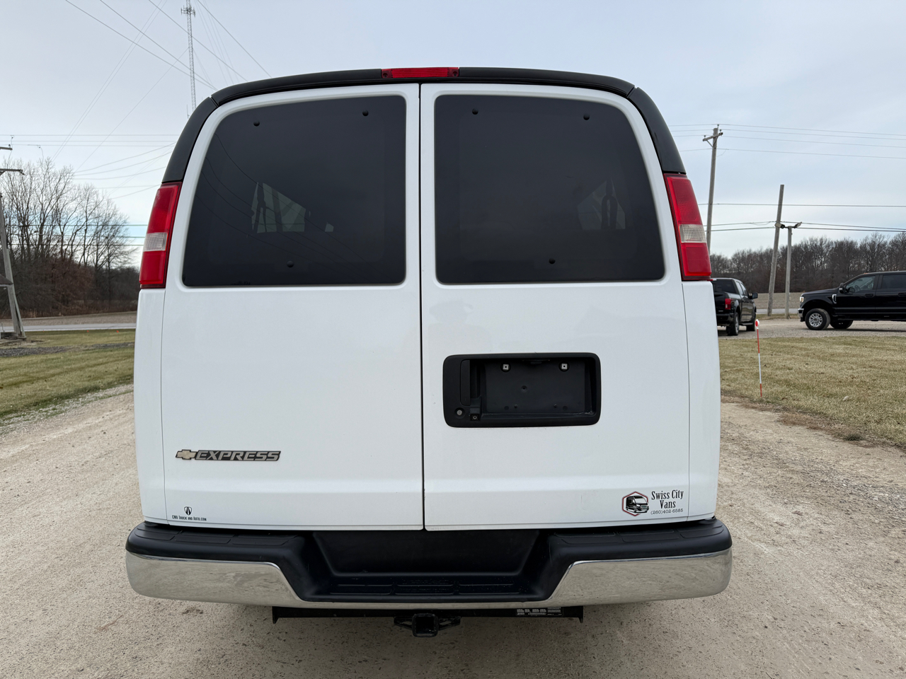 Chevrolet Express Passenger RWD 3500 155" LT w/1LT 2017