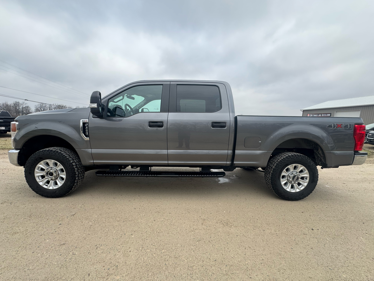 Ford Super Duty F-250 SRW 2WD SuperCab 158" XLT 2022