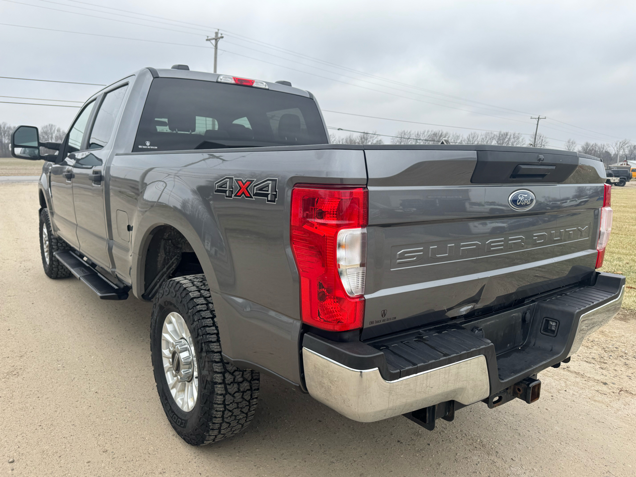 Ford Super Duty F-250 SRW 2WD SuperCab 158" XLT 2022